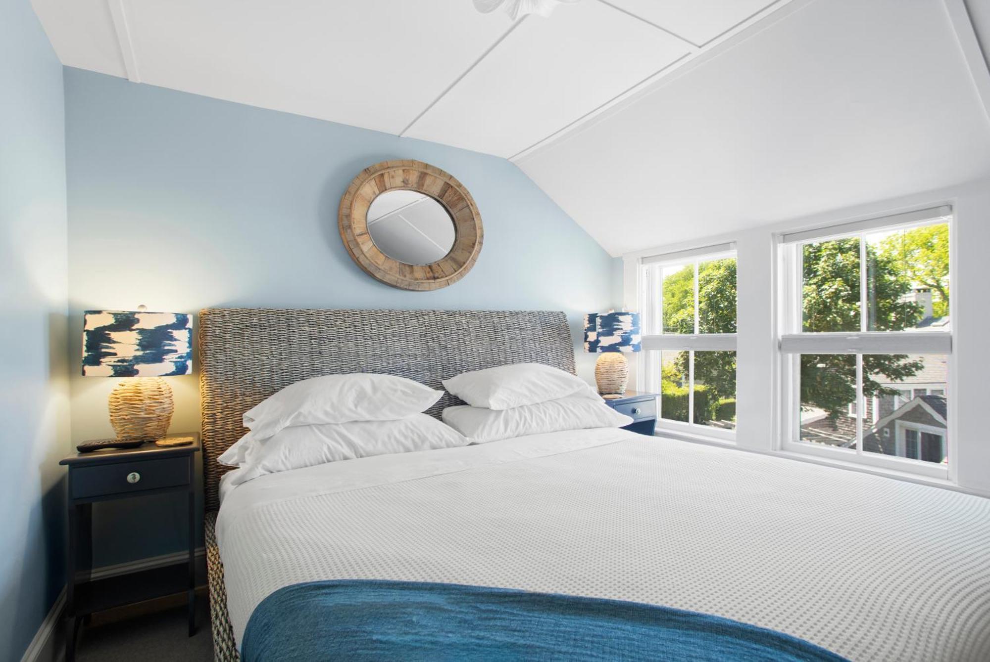 Carlisle House Inn Нантакет Экстерьер фото